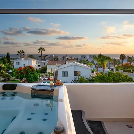 Apartment 250m To - Private Hot Tub - 2 Terraces - Bbq *