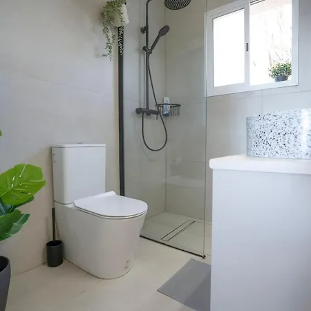 250m To - Private Hot Tub - 2 Terraces - Bbq Apartment