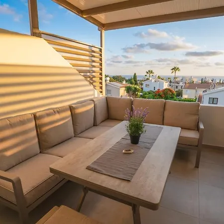 250m To - Private Hot Tub - 2 Terraces - Bbq Apartment